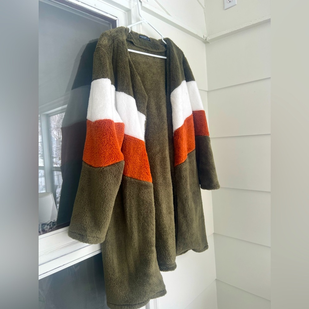 Women’s Teddy Coat - size 2XL